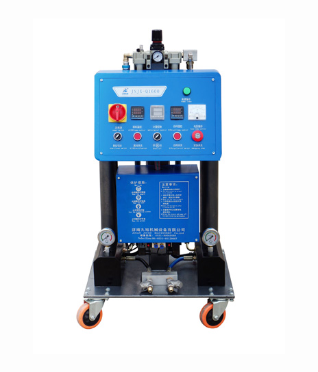 管道保溫的聚氨酯瓦殼用什么設備?(圖1) Q1600瓦殼聚氨酯發泡設備